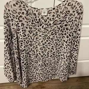 CAbi #5337 Women’s Glamour Blouse, animal print, size large